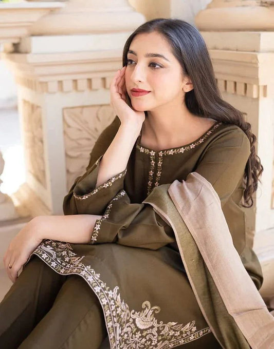 Aisling 3PC Embroidered Dhanak with Embroidered Dhanak Shawl - No-05